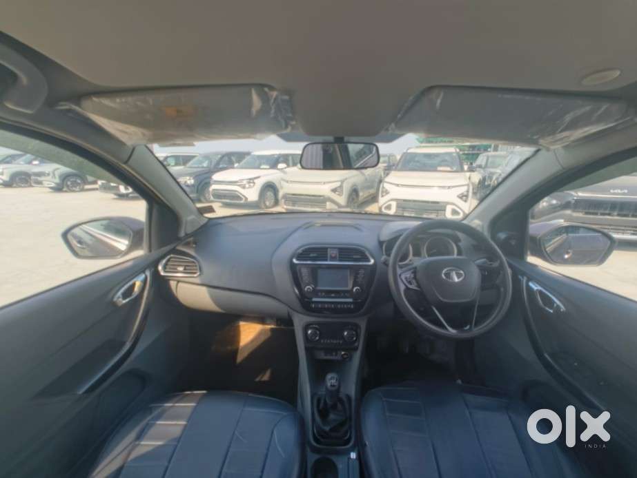 Tata Tigor Xz, 2017, Petrol