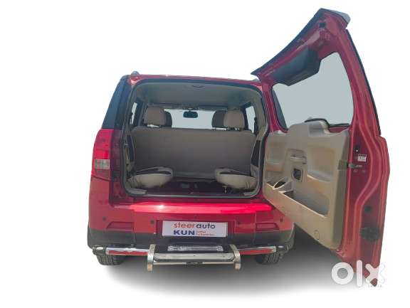 Mahindra Tuv 300 T10, 2018, Diesel