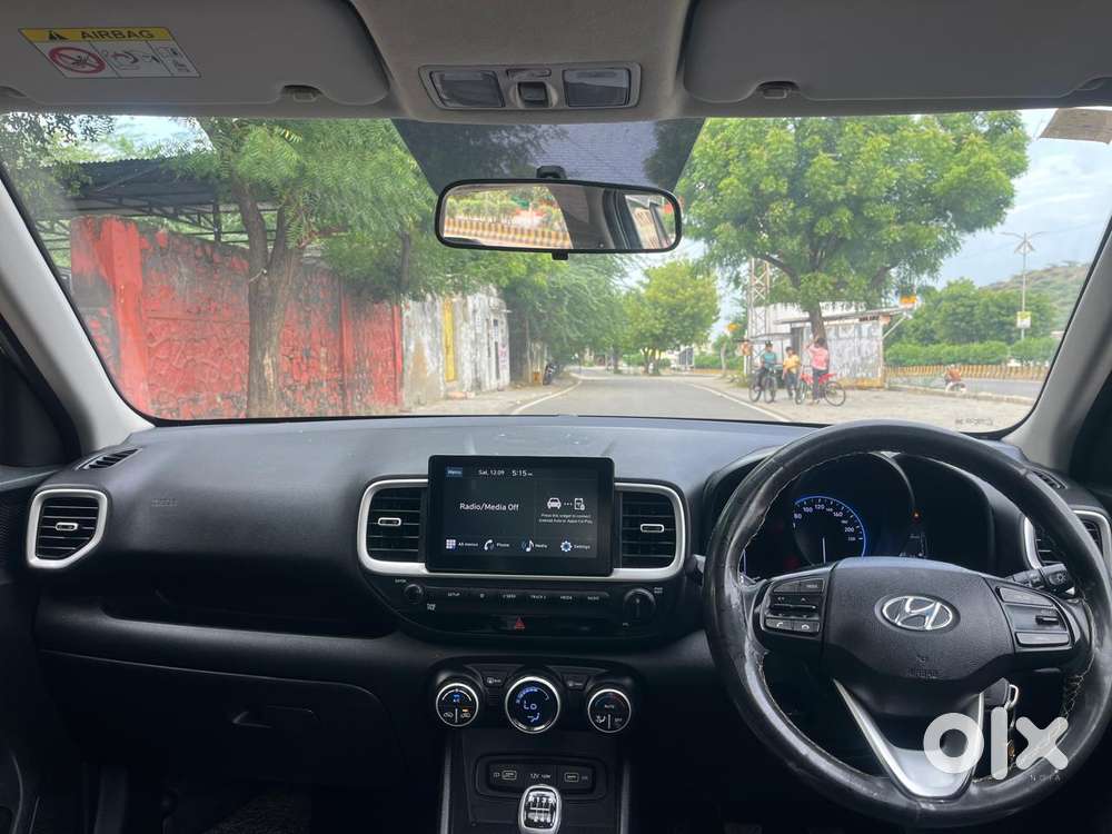 Hyundai Venue Sx Mt, 2021, Petrol