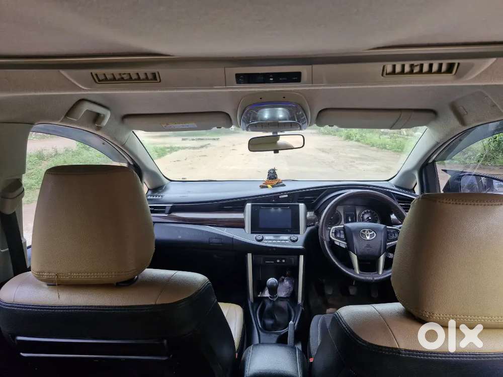 Toyota Innova Crysta 2019