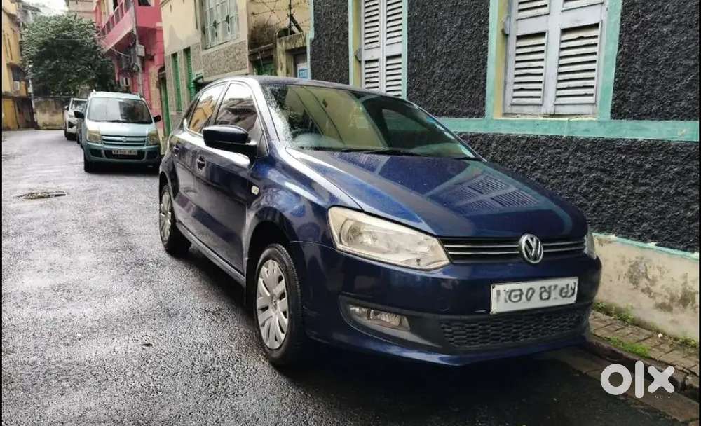 Volkswagen Polo 2013 Petrol 70000 Km Driven