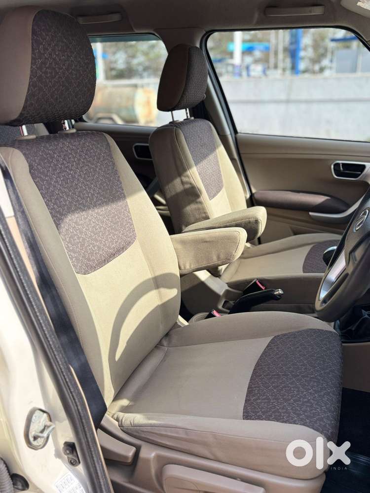 Mahindra Tuv 300 Mhawk100 T8, 2016