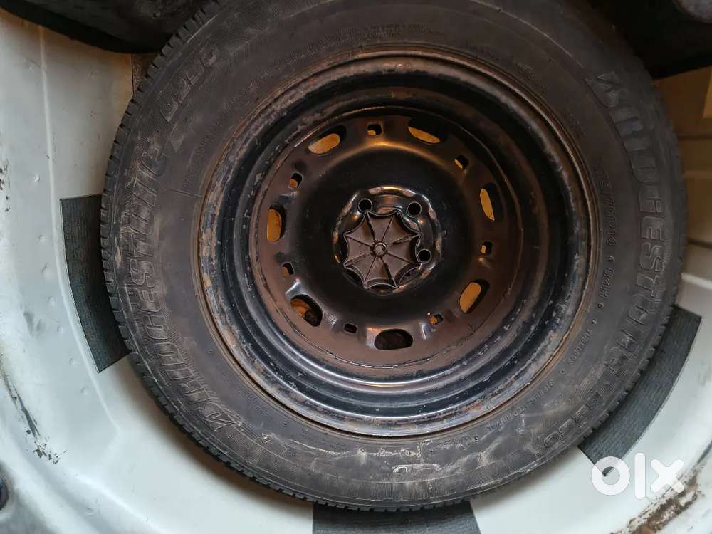 Volkswagen Vento 1.6 Highline Diesel | 2012 Manual