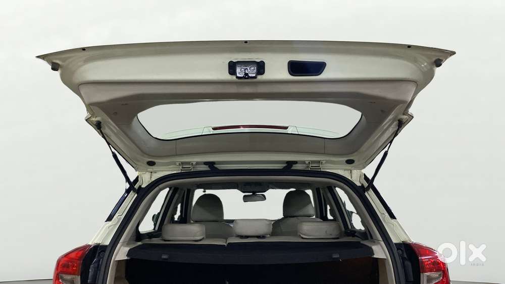 Mahindra Xuv300 W8, 2021, Petrol