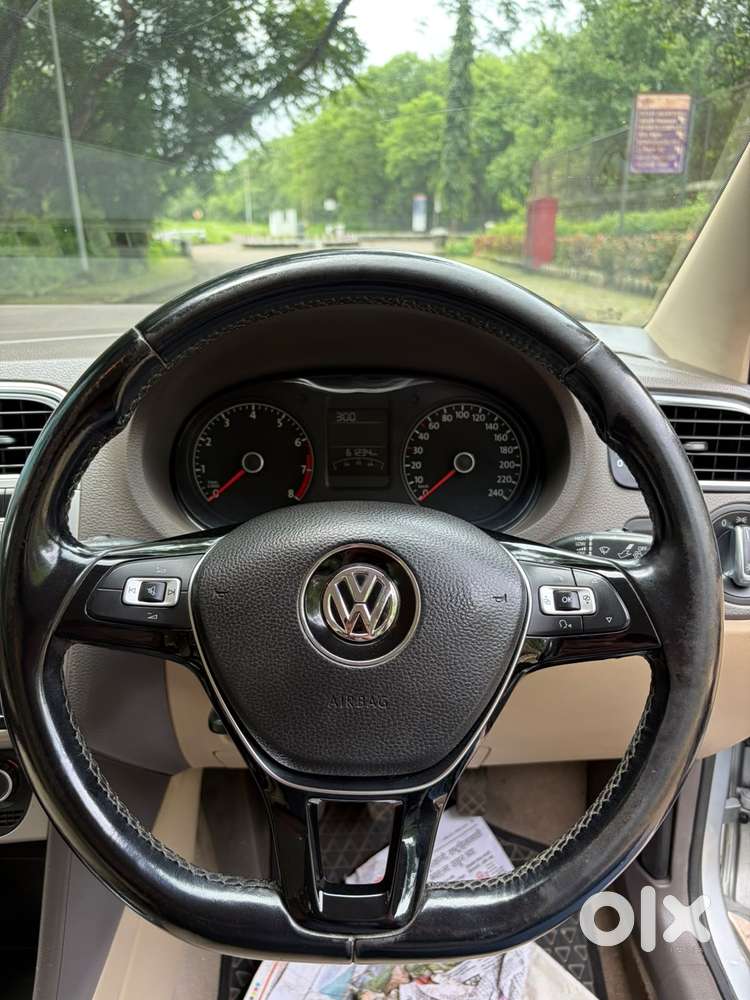Volkswagen Vento [ ] 1.6 Highline Plus, 2017, Petrol