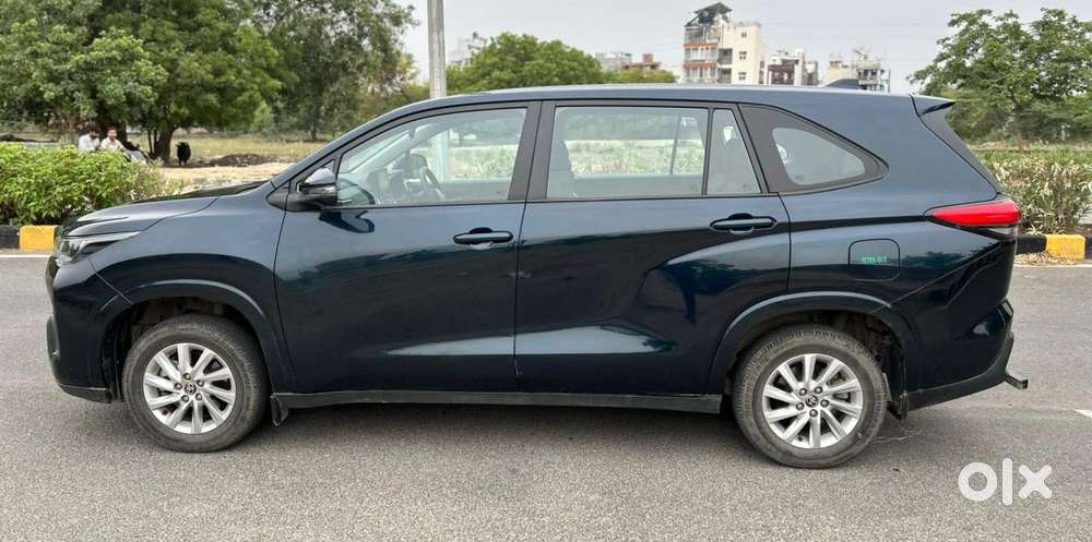 Toyota Innova Hycross 2.0 Gx 7 Str, 2024, Petrol