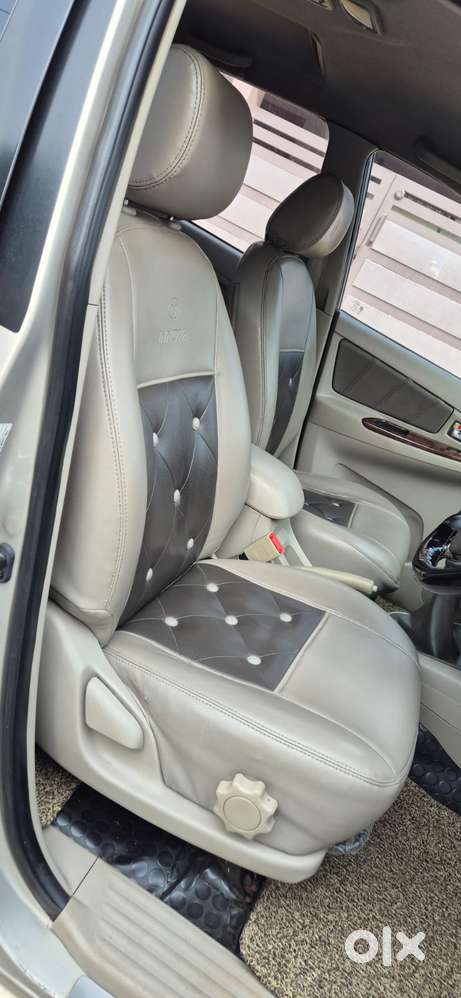 Toyota Innova 2.5 V 7 Str, 2013, Diesel
