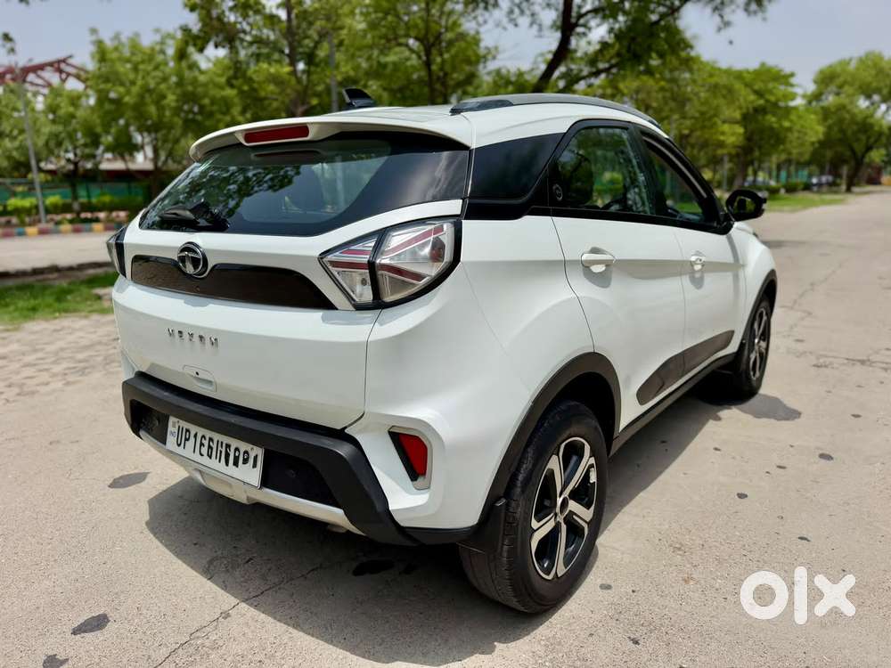 Tata Nexon 1.5 Revotorq Xza Plus S Amt, 2023, Petrol