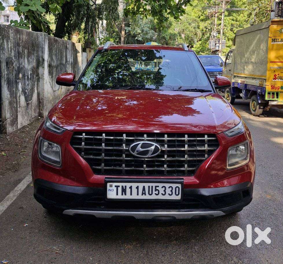 Hyundai Venue 1.2 S (o), 2021, Petrol