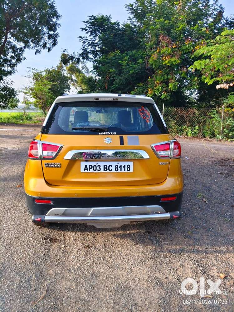 Maruti Suzuki Brezza 2017 Dual Tone