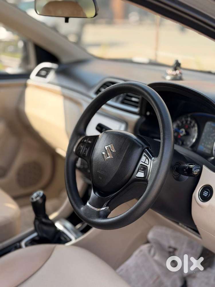 Maruti Suzuki Ciaz 1.5 Alpha Shvs Mt, 2022, Petrol