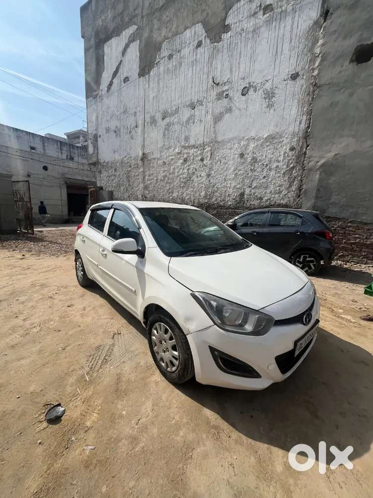 Hyundai New I20 2013 Petrol 7413 Km Driven