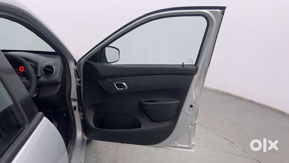 Renault Kwid 1.0 Rxt Sce Special (o), 2018, Petrol