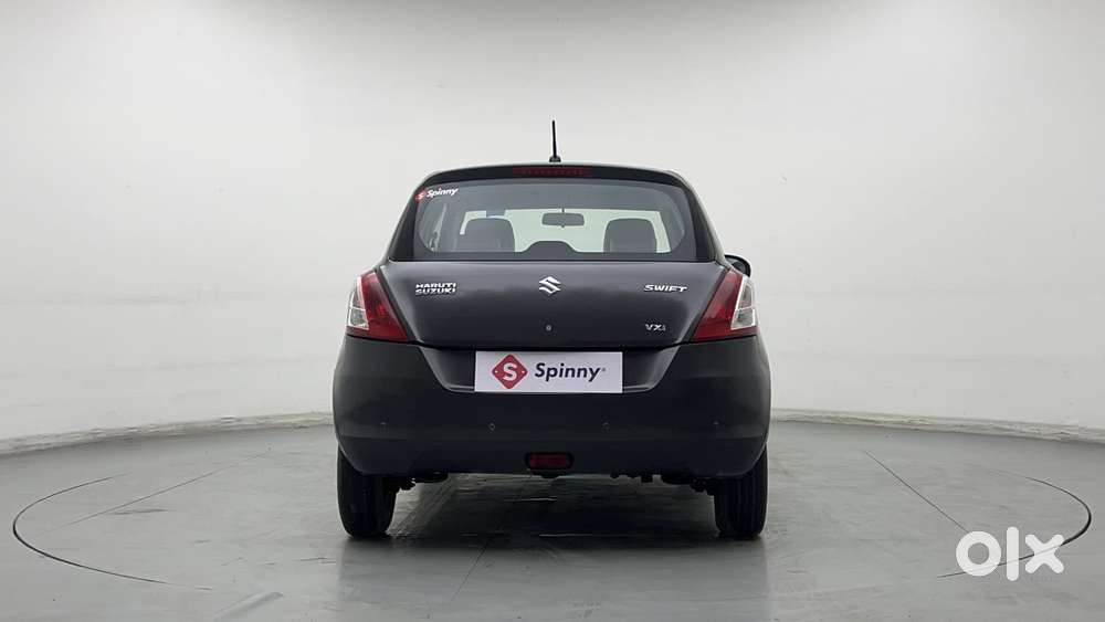 Maruti Suzuki Swift Vxi Optional, 2016, Petrol