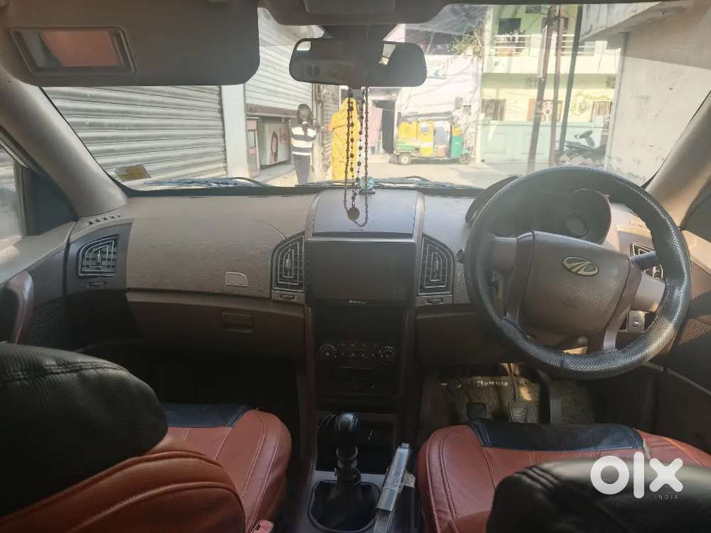 Mahindra Xuv500 2015