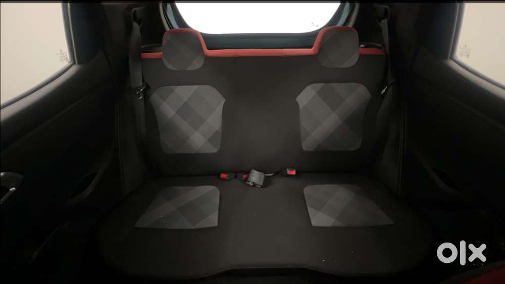 Renault Kwid 1.0 Rxt Amt, 2020, Petrol