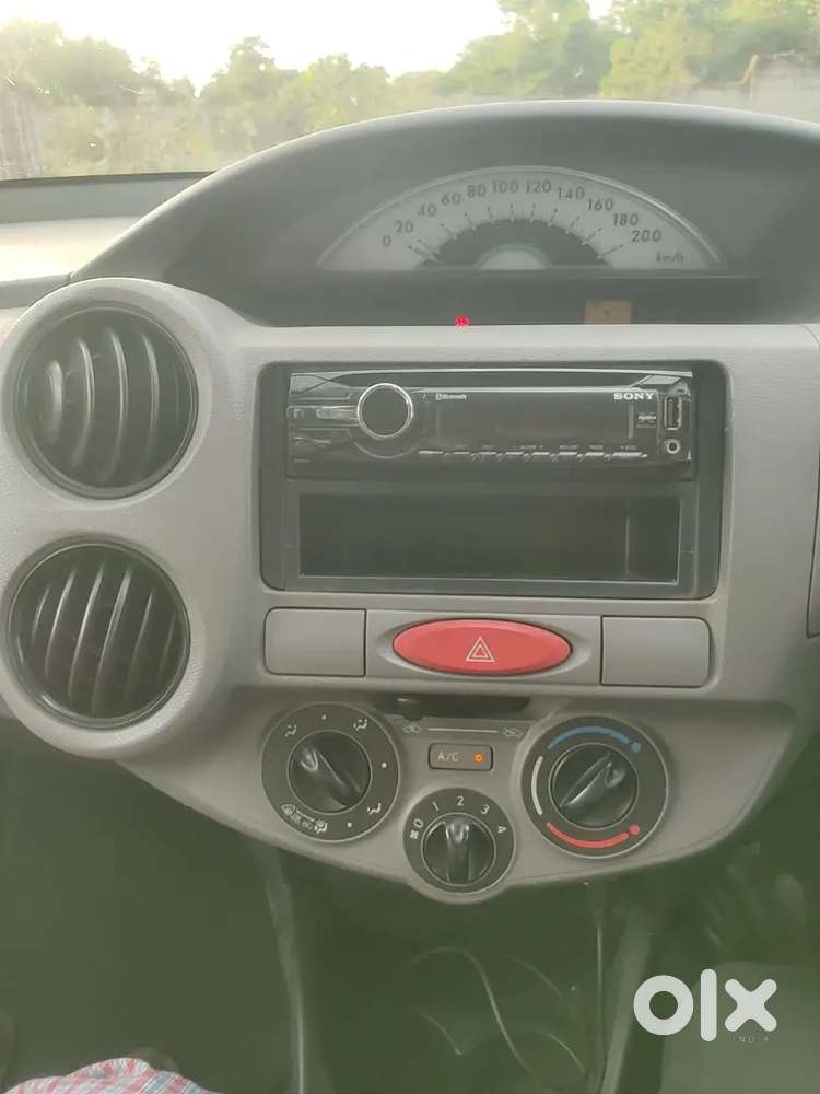 Toyota Etios 1.5 G 2011