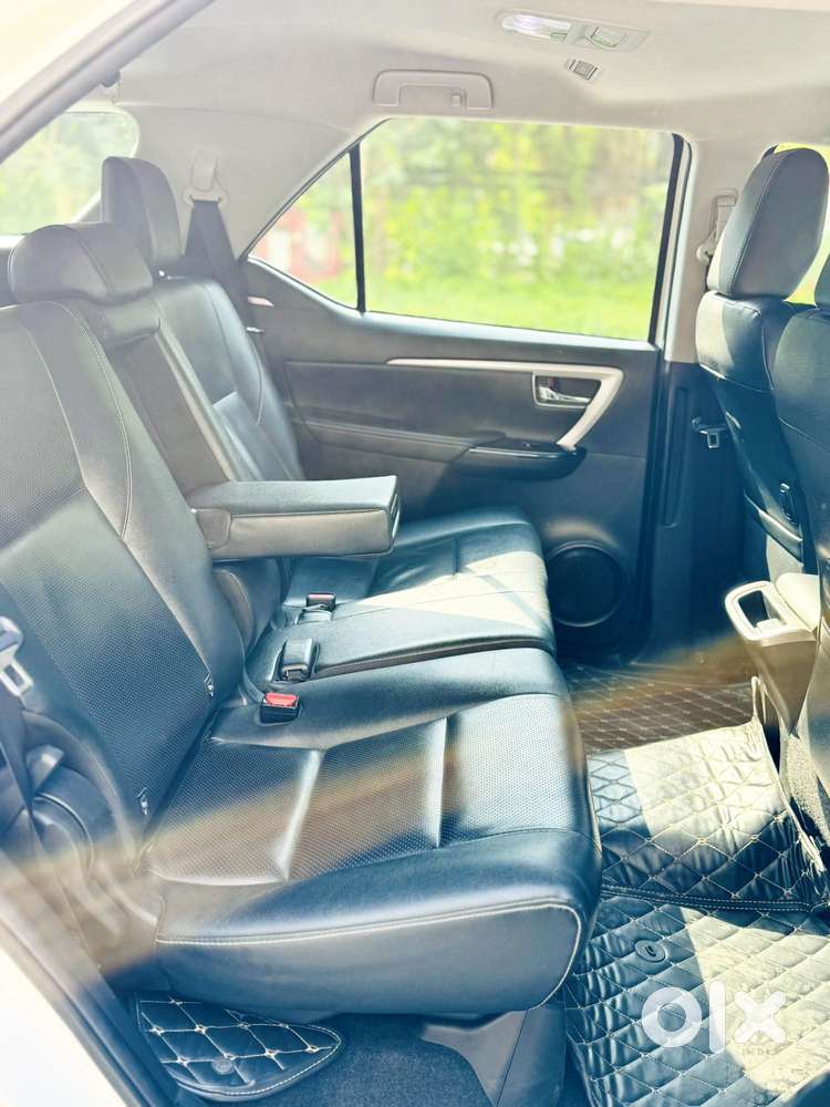 Toyota Fortuner 4x2 Mt 2.8 Diesel, 2023, Diesel