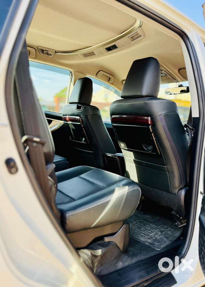 Toyota Innova Crysta 2.4 Z 7 Str, 2024, Diesel