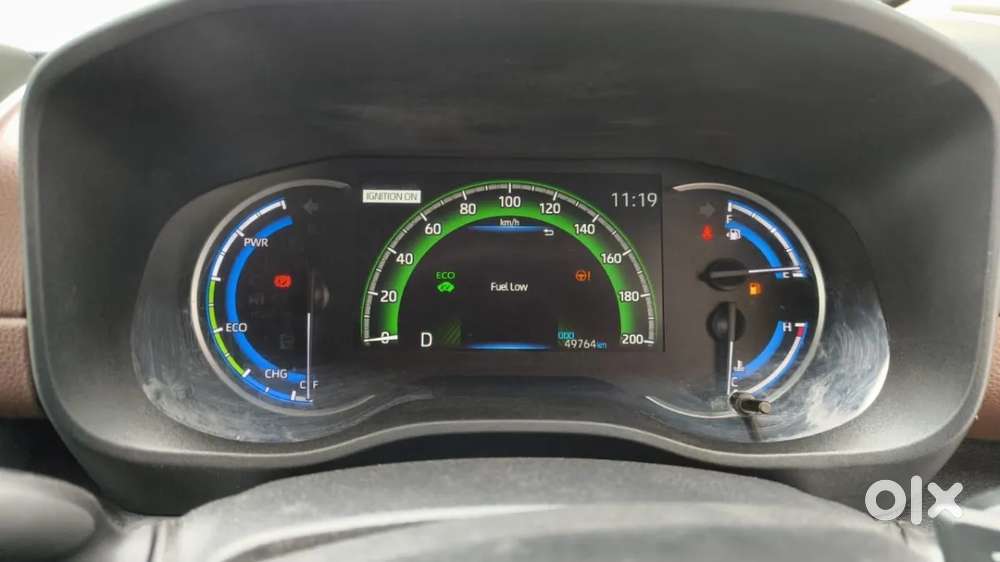 Toyota Innova Hycross 2.0 Zx (o) Hybrid 7 Str, 2024, Petrol