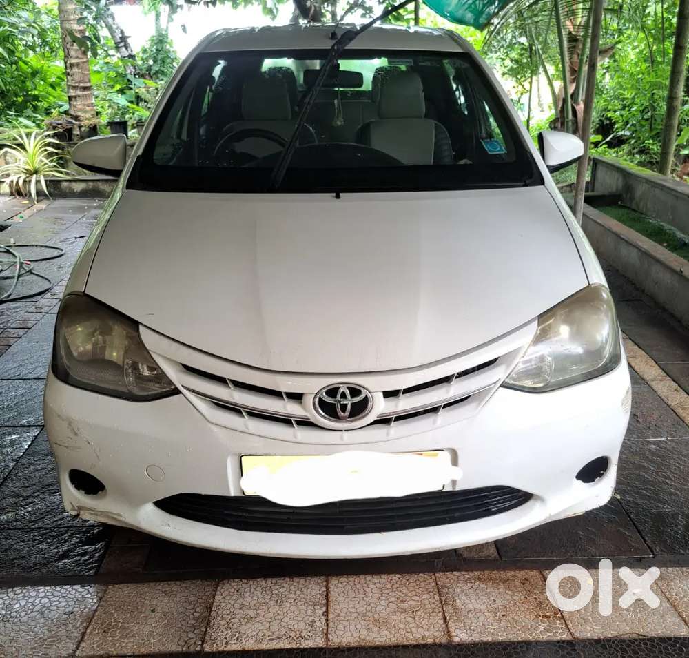Toyota Etios Liva 2013