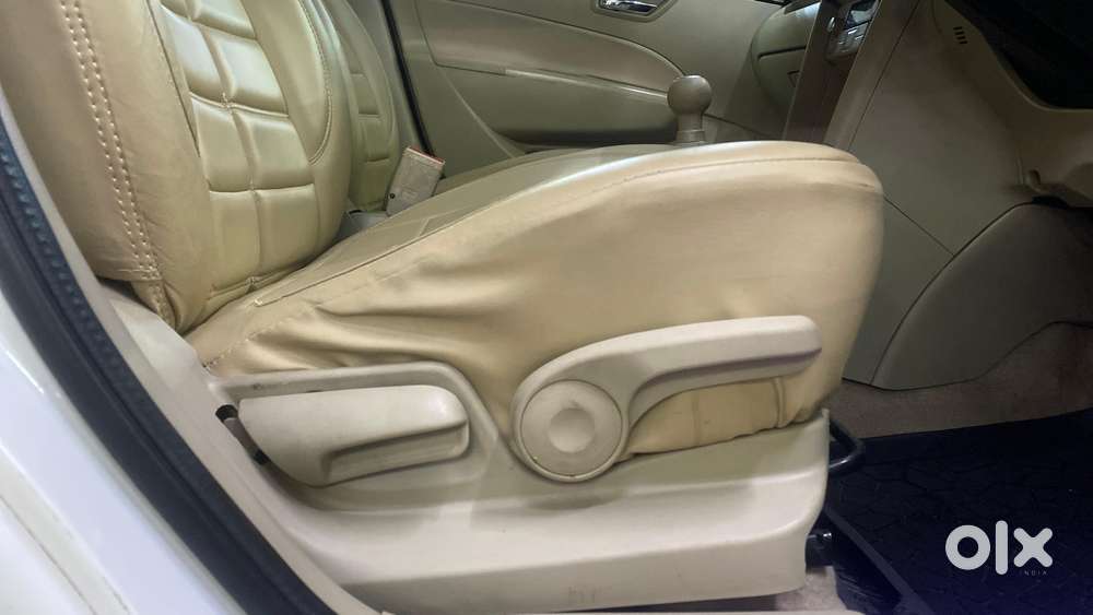 Maruti Suzuki Swift Dzire Zxi 1.2, 2016, Petrol