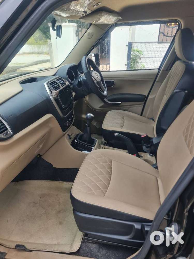 Mahindra Tuv 300 T10, 2019, Diesel