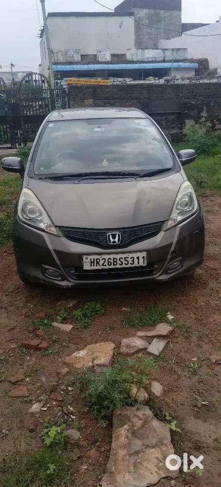 2012 Honda Jazz At Petrol
