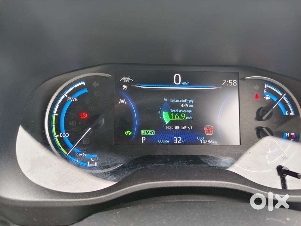 Toyota Innova Hycross 2.0 Zx (o) Hybrid 7 Str, 2026, Cng & Hybrids