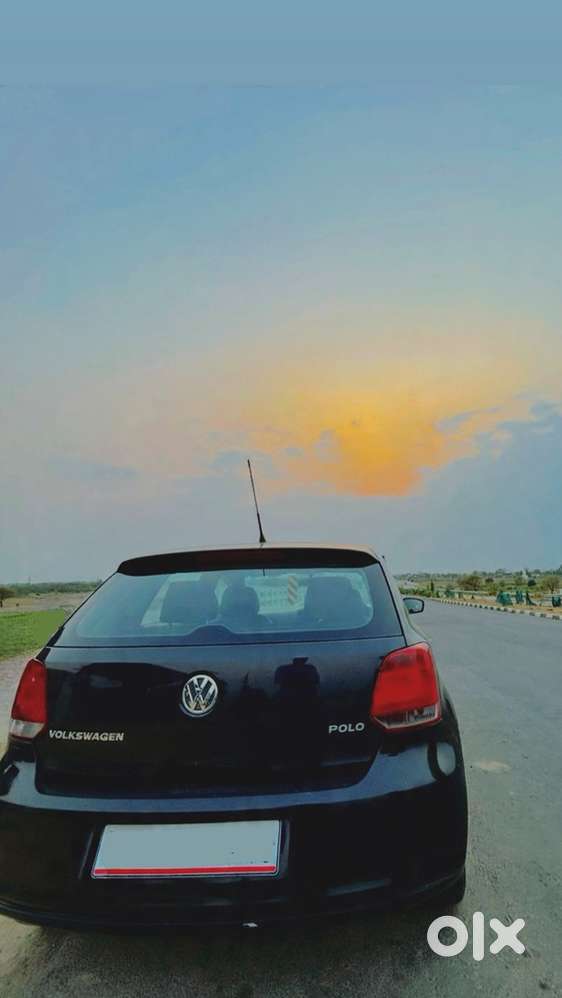 Volkswagen Polo Petrol Manual 2012