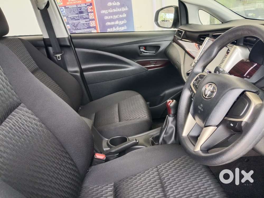Toyota Innova Crysta 2026 Model Diesel 6000 Km Driven