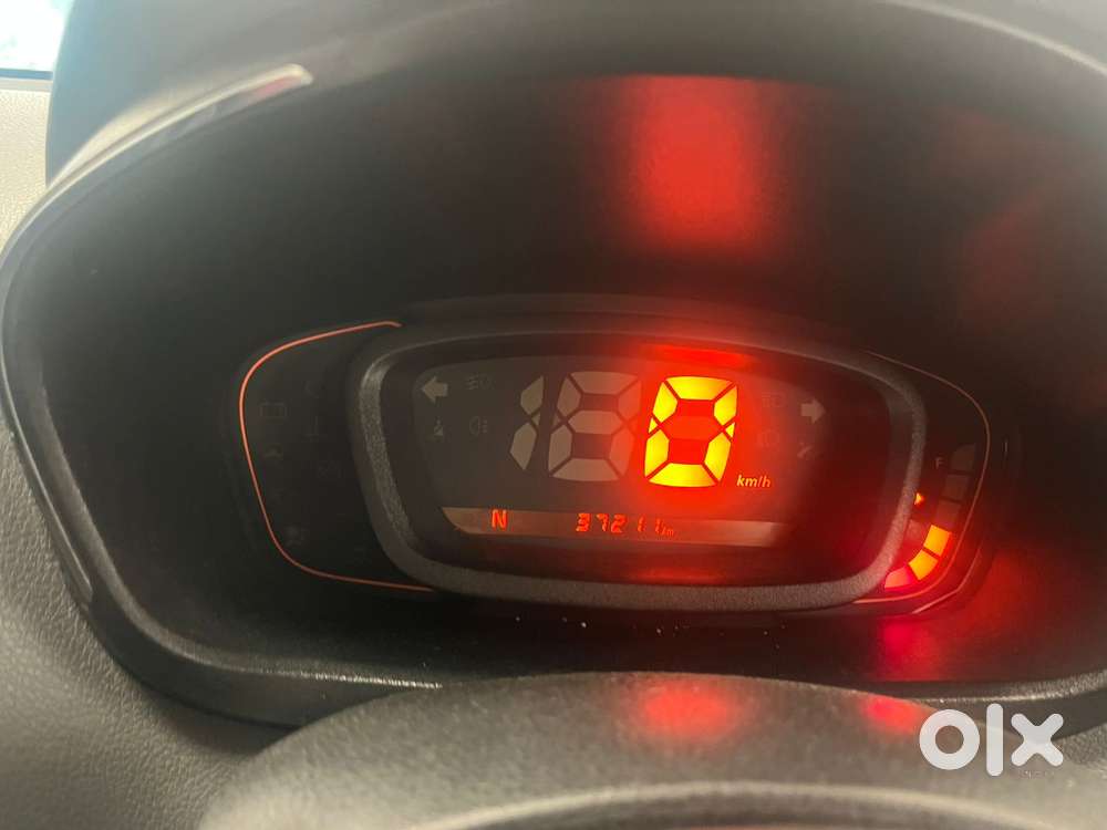 Renault Kwid 1.0 Rxt Amt, 2018, Petrol