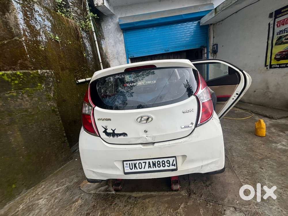Hyundai Eon 2012 Petrol Well Maintained