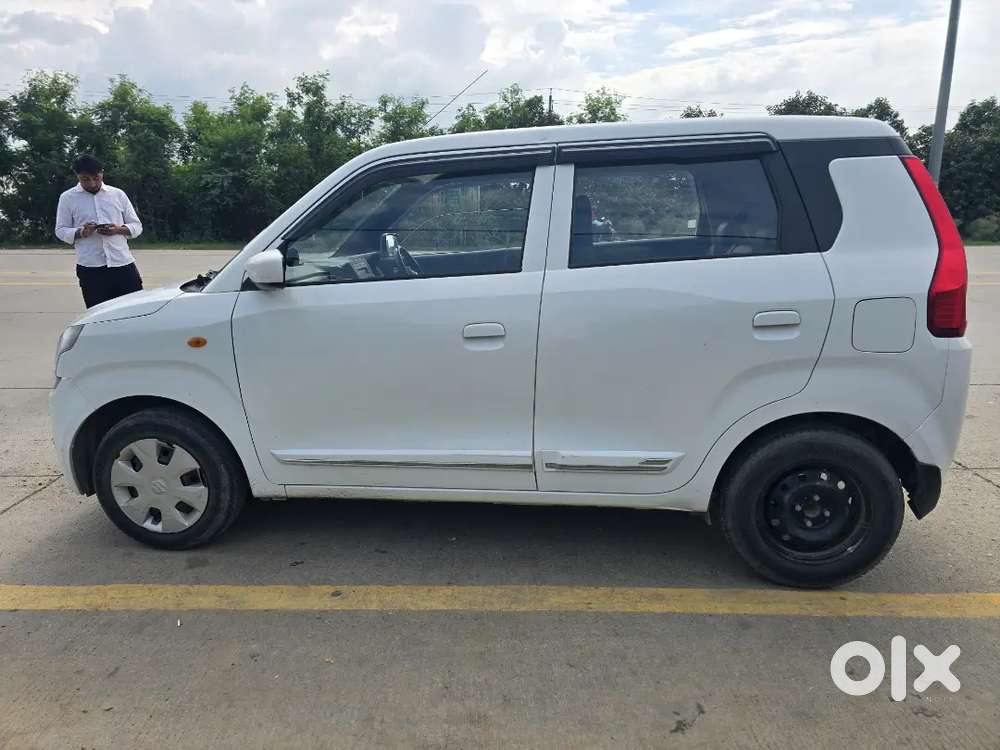 Wagonr 2023 Cng Company Fited Single Hand Drive Fully Insured Both Key