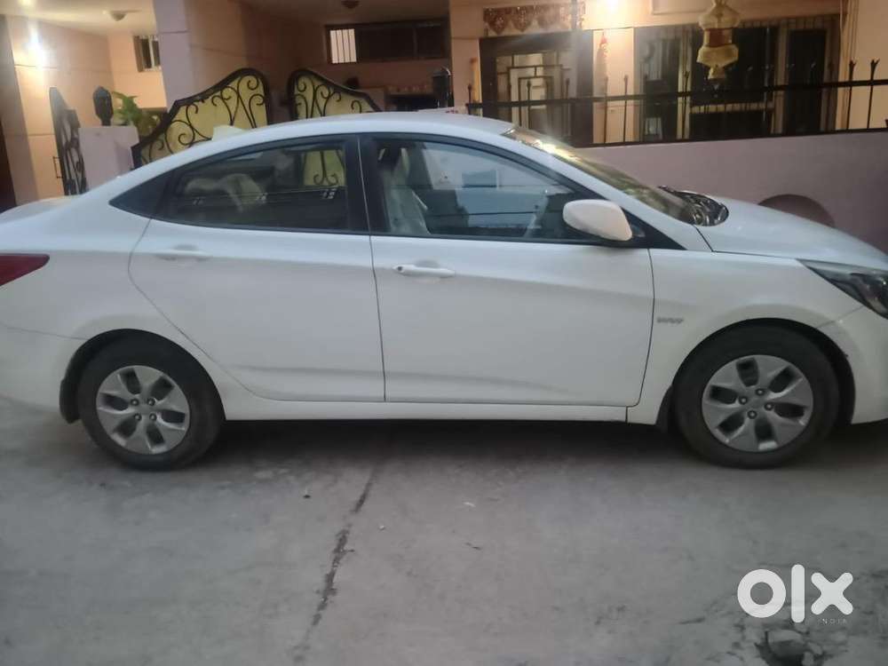 Hyundai Verna 2016 Petrol Well Maintained