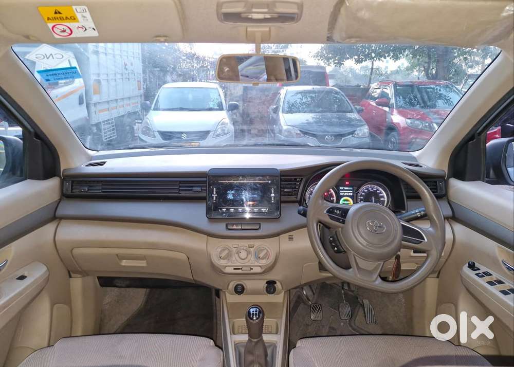 Toyota Rumion S Cng, 2023, Cng & Hybrids