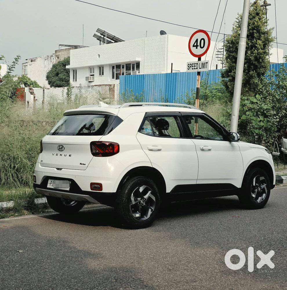 Hyundai Venue Sx Turbo, 2021, Petrol