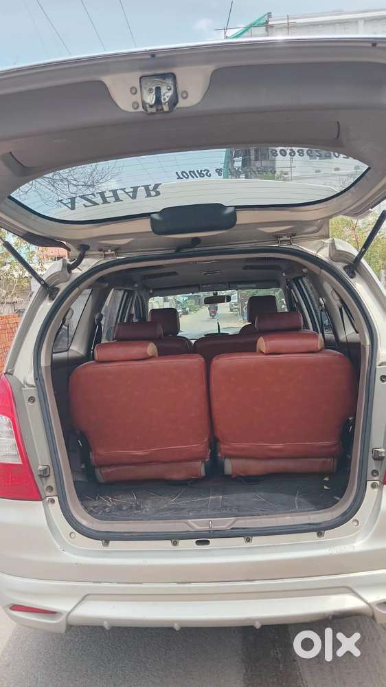 Toyota Innova 2.5 Vx 8 Str, 2015, Diesel