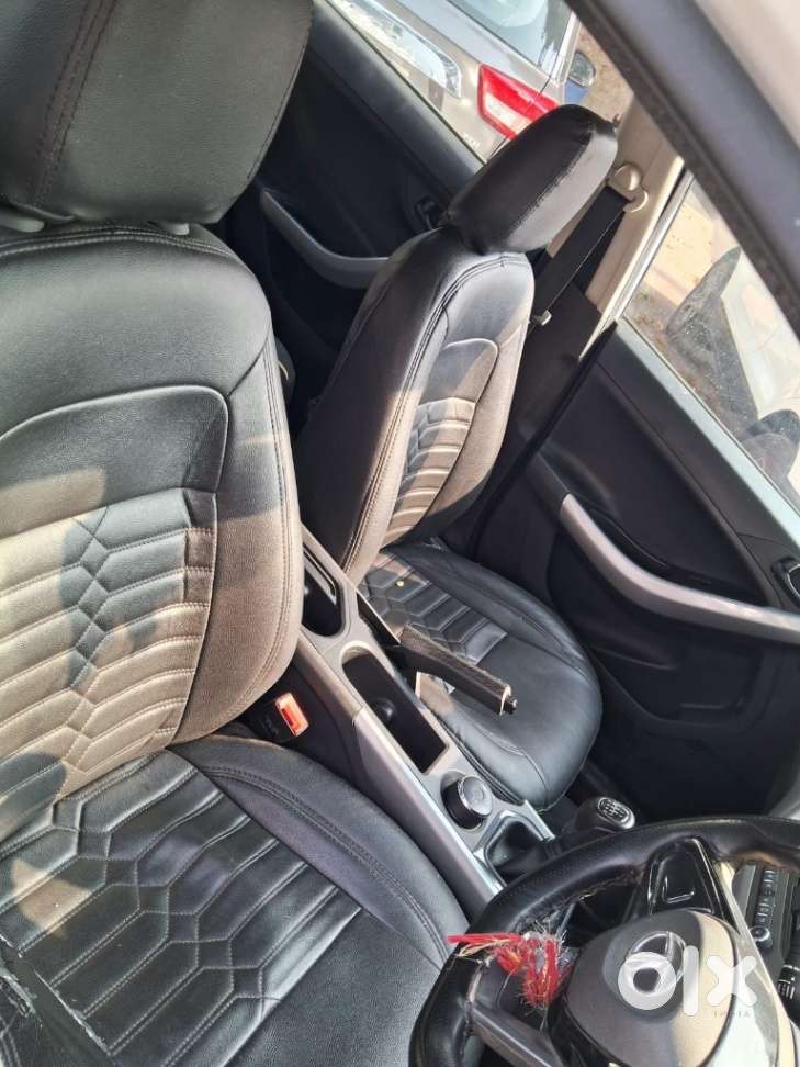 Tata Nexon 1.5 Revotorq Xm (s), 2023, Diesel