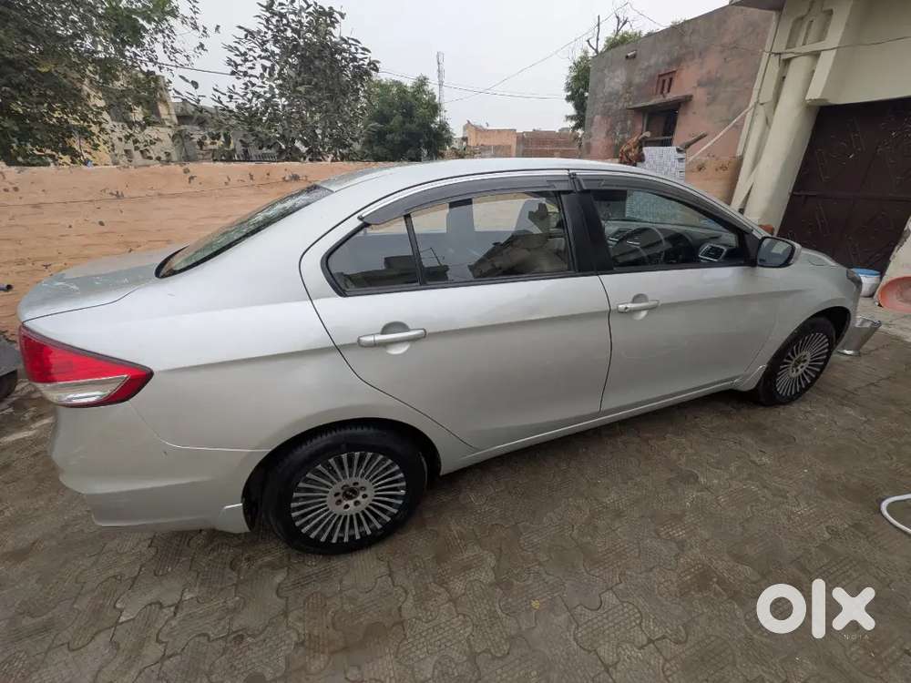 Maruti Ciaz Delta 2018, New Tyres | B2b Insurance | Excellent