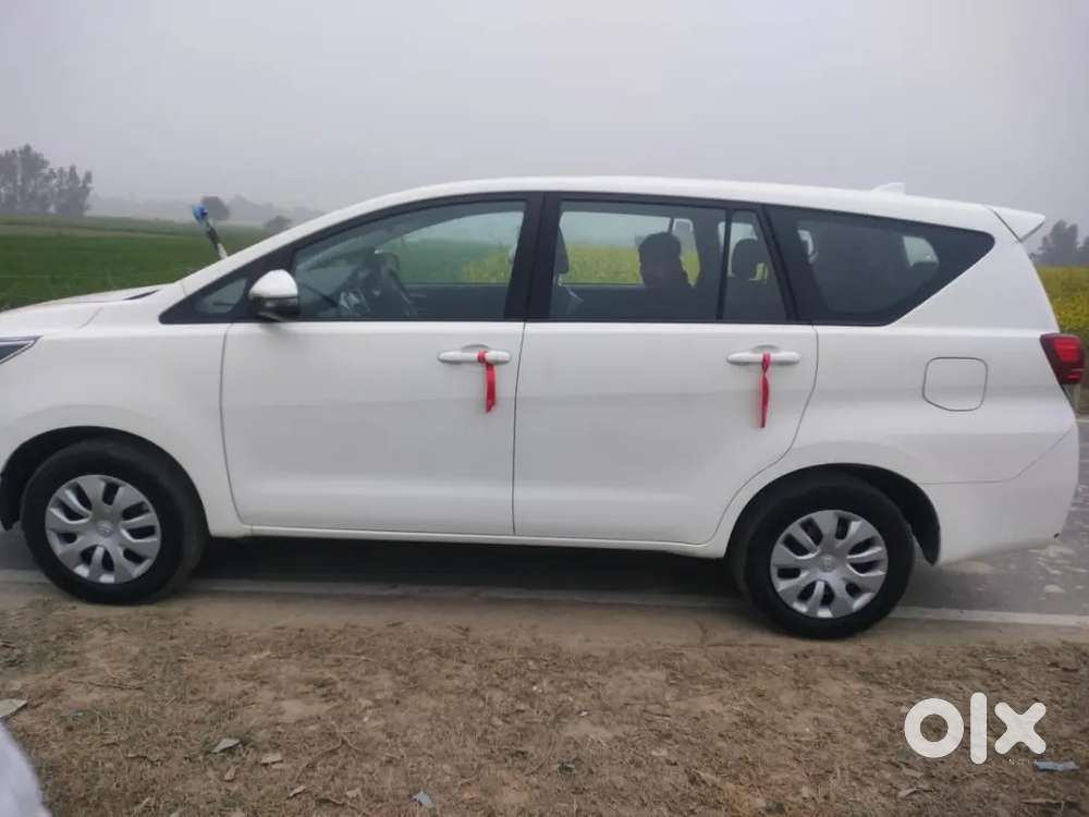 Toyota Innova Crysta 2026