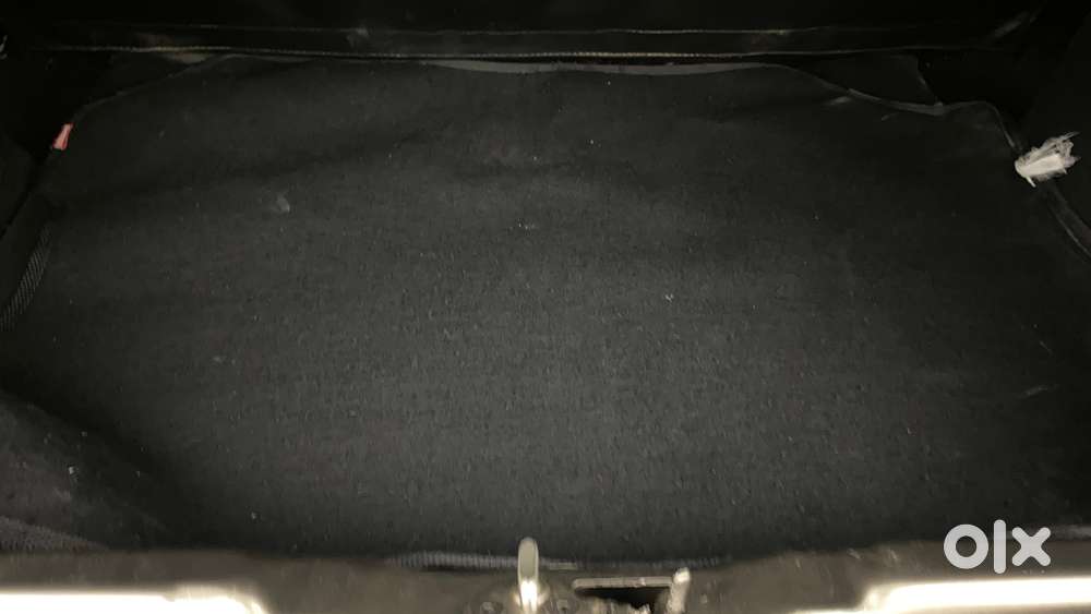 Tata Tiago Xe, 2018, Petrol