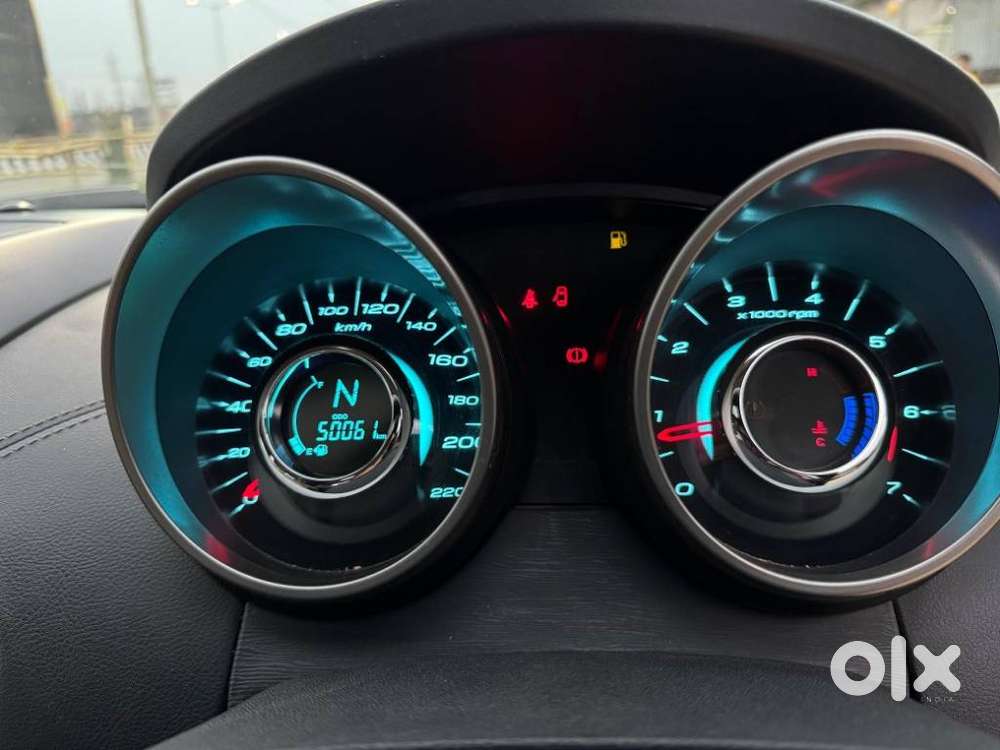 Mahindra Xuv500 W11 Option, 2020, Diesel