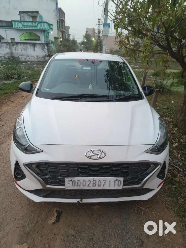Hyundai Aura Petrol
Sale For New Car Purchase