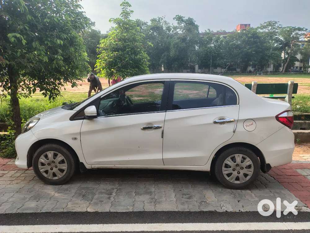 Honda Amaze 2017