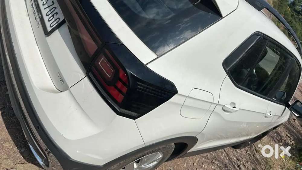 Volkswagen Taigun 2024 Petrol Manual