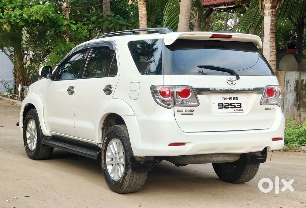 Toyota Fortuner 3.0 4x2 Automatic, 2012, Diesel