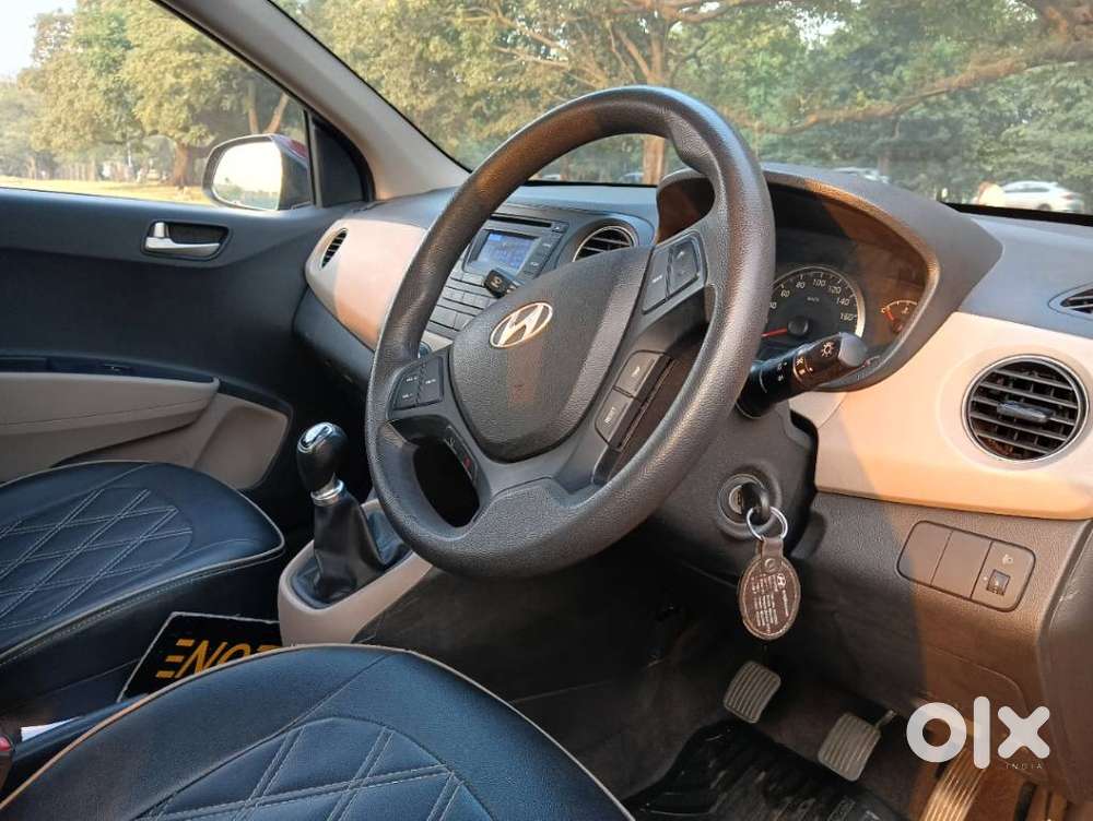 Hyundai Grand I10 2013-2016 Sportz, 2016, Petrol