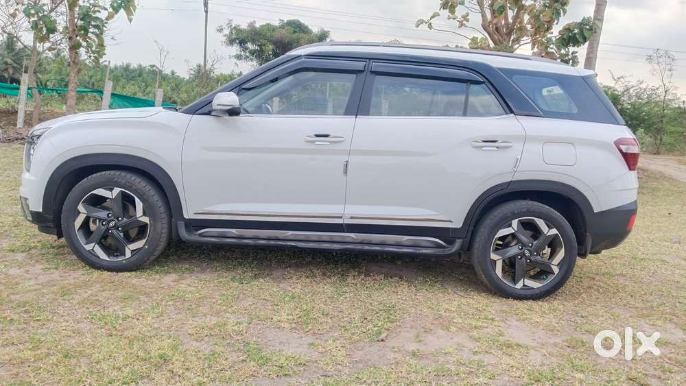 Hyundai Alcazar 1.5 Platinum Diesel Mt 7 Str, 2024, Diesel