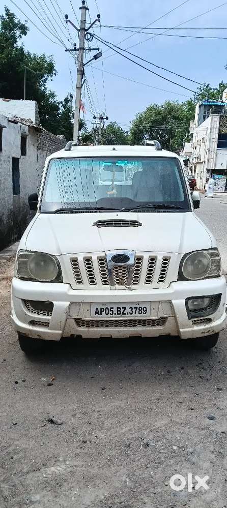 Mahindra Scorpio Classic 2012